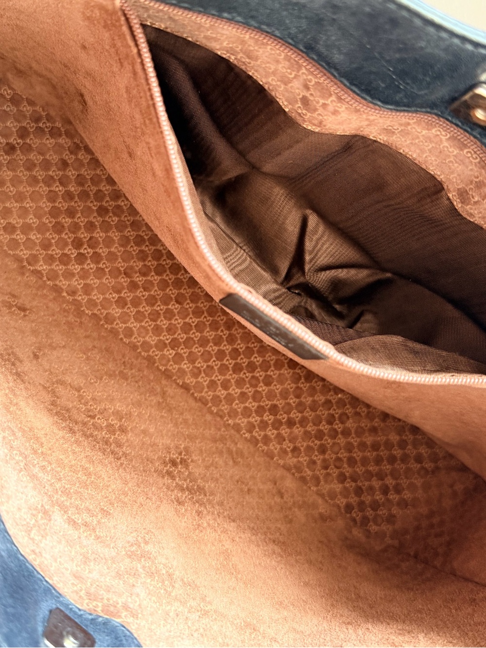 GUCCI Vintage Leather Tote Bag - Picture 5 of 11